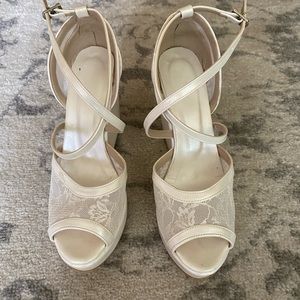 Ivory wedding shoes. Platform, wedge, size 8.